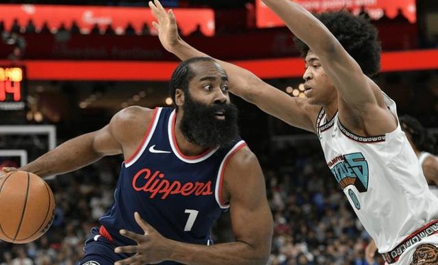 壹号娱乐-哈登在法国队比赛中锐不可当，险胜引发热议！比赛高潮迭起(哈登被曝已准备好私人飞机)