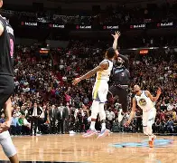 YIHAO-社区盾关键时刻再迎强敌，纽约尼克斯绝杀压哨，主帅态度——引发热议，控场能力受关注的简单介绍