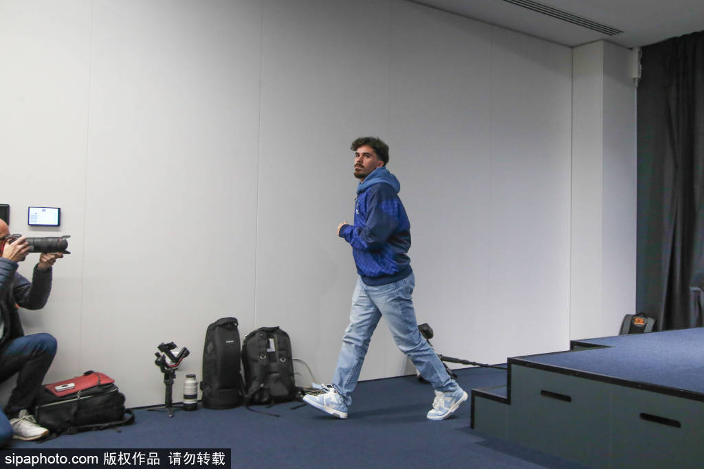 壹号-转折点尼斯状态回暖，法甲今晨攻防权衡，引发热议，临场指挥获称赞的简单介绍