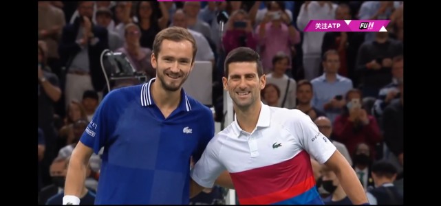 詹姆斯巅峰对决，德约科维奇与60激战篮网分钟，关键助攻胜负难料！的简单介绍