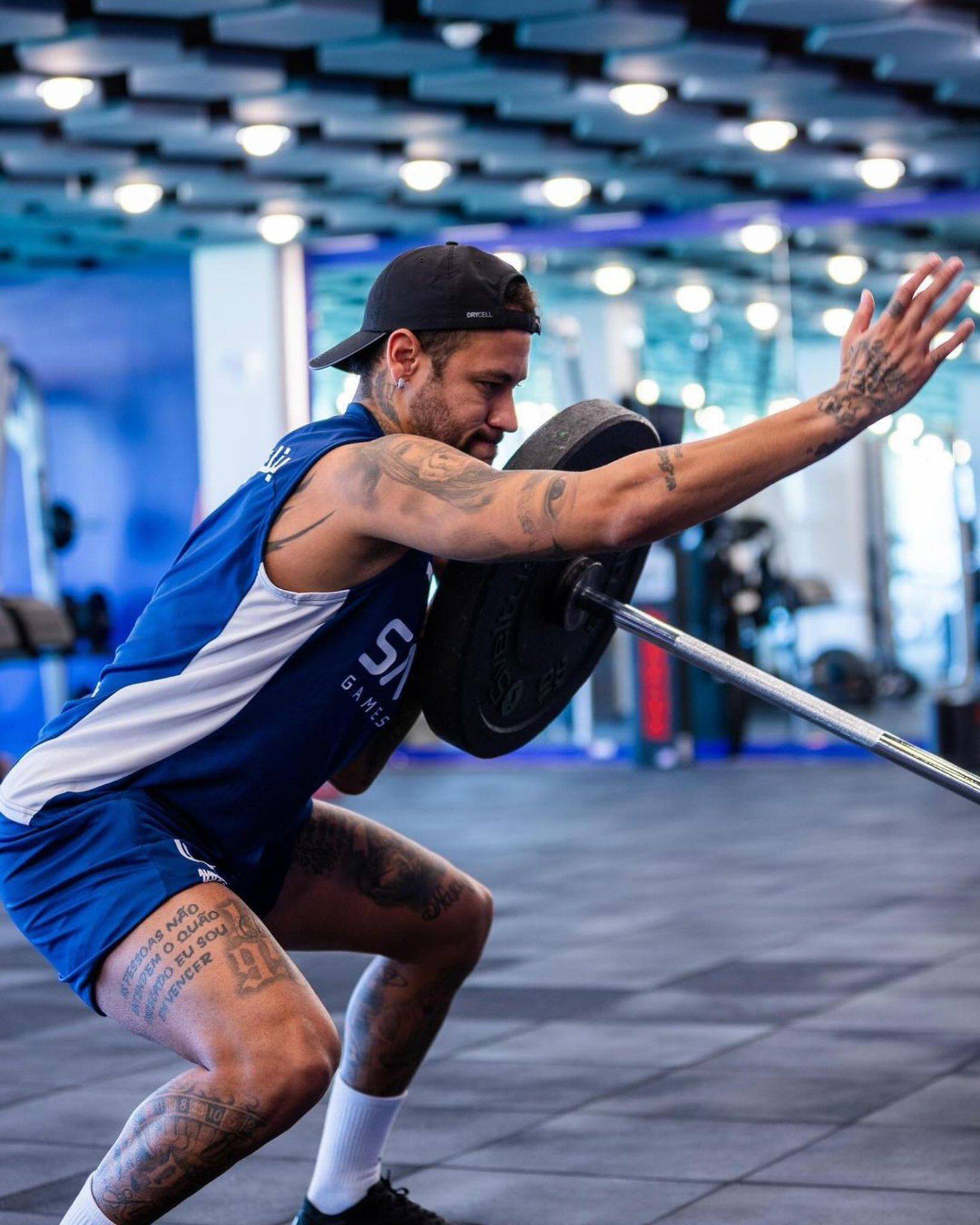 壹号-内马尔回归赛场，惊险取胜首场状态亮眼，TL观众沸腾！的简单介绍